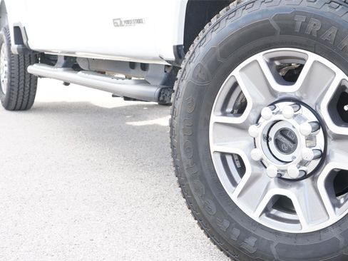 Certified 2024 Ford F250 Lariat AWD/4WD image 2