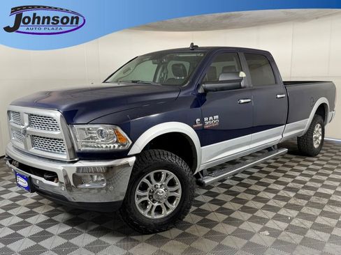 Used 2018 RAM 3500 Laramie AWD/4WD image 1