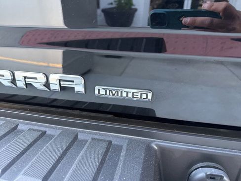Used 2019 GMC Sierra 1500 Limited w/ Elevation Edition AWD/4WD image 10