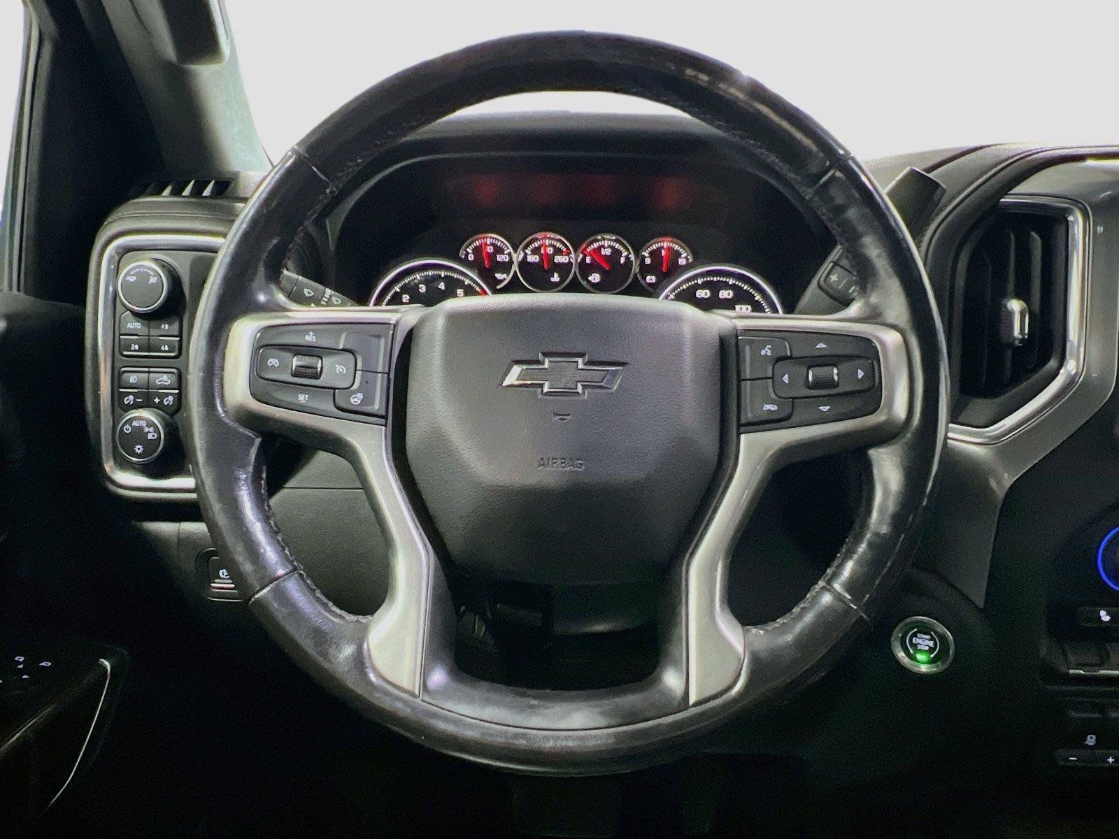 Used 2019 Chevrolet Silverado 1500 RST AWD/4WD image 17