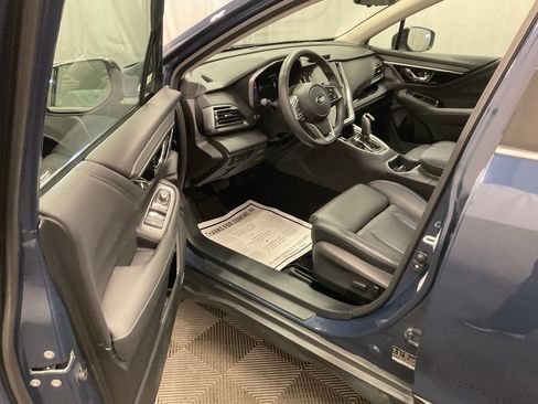 Used 2025 Subaru Outback Touring XT AWD/4WD image 10