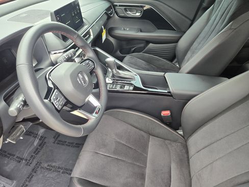 Certified 2025 Acura ADX A-Spec image 15