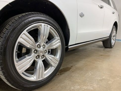 Used 2023 Ford Expedition King Ranch image 2