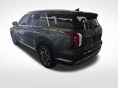 Used 2024 Hyundai Palisade SEL w/ Premium Package FWD image 11