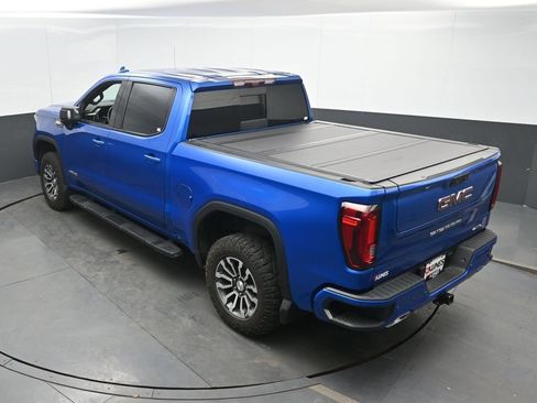Used 2023 GMC Sierra 1500 AT4 w/ AT4 Premium Package AWD/4WD image 33