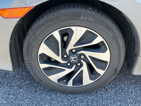 Used 2018 Honda Civic LX image 29