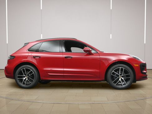 New 2026 Porsche Macan AWD/4WD image 29