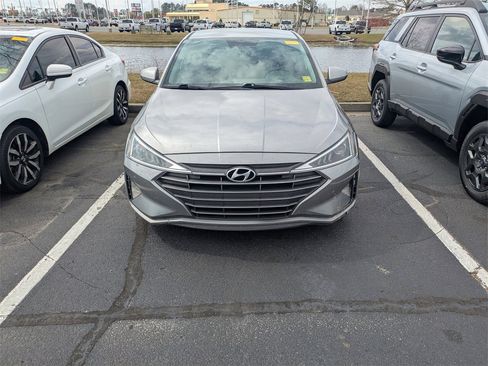 Used 2020 Hyundai Elantra SEL w/ Cargo Package (C1) image 2