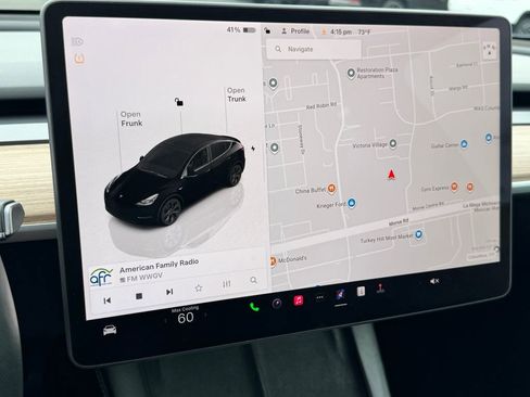 Used 2025 Tesla Model Y Long Range RWD image 24