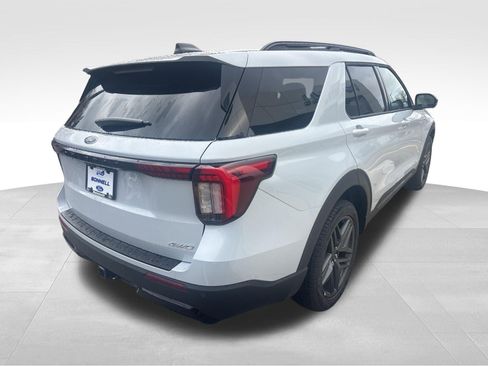New 2026 Ford Explorer ST-Line AWD/4WD image 6