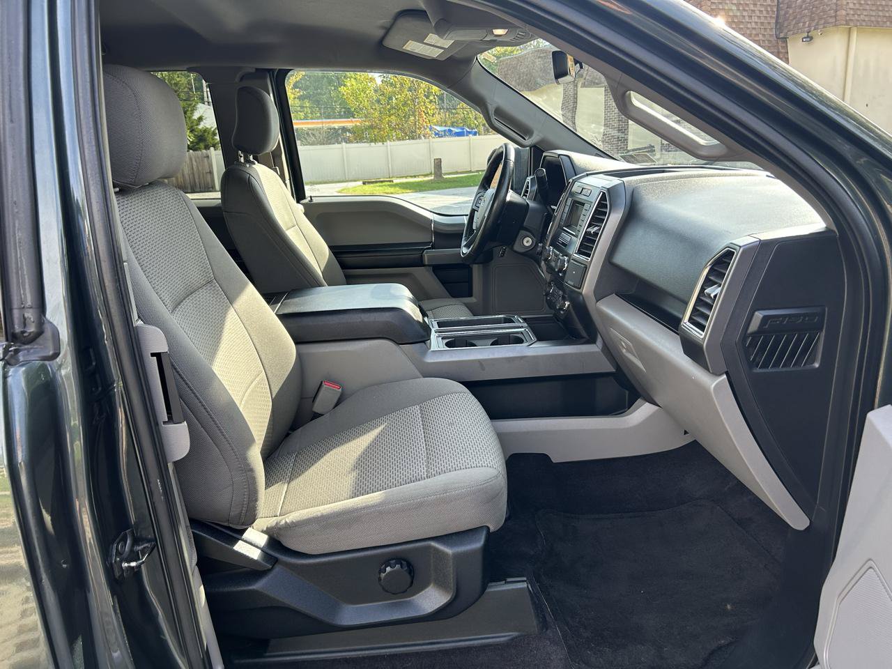 Used 2015 Ford F150 XLT w/ Equipment Group 301A Mid AWD/4WD image 17