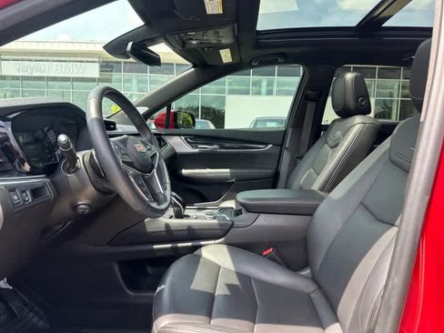 Used 2023 Cadillac XT5 Premium Luxury FWD image 25