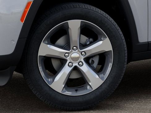 New 2026 Jeep Grand Cherokee Limited w/ Luxury Tech Group II image 9