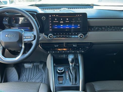 Certified 2023 Chevrolet Colorado ZR2 w/ ZR2 Convenience Package III image 16