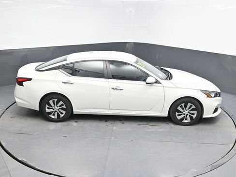 Used 2021 Nissan Altima 2.5 S FWD image 34