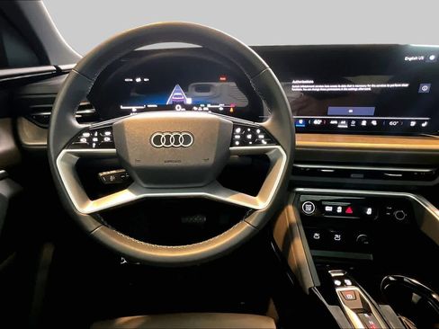 Used 2025 Audi Q5 Premium AWD/4WD image 6