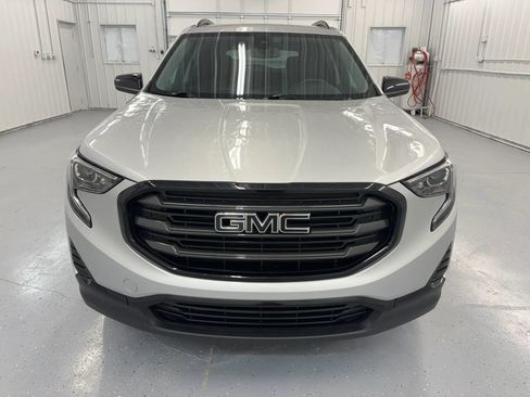 Used 2020 GMC Terrain SLE w/ Driver Convenience Package AWD/4WD image 12