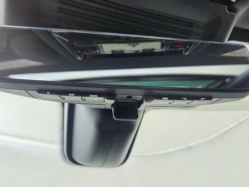 Used 2023 Land Rover Range Rover SE image 54