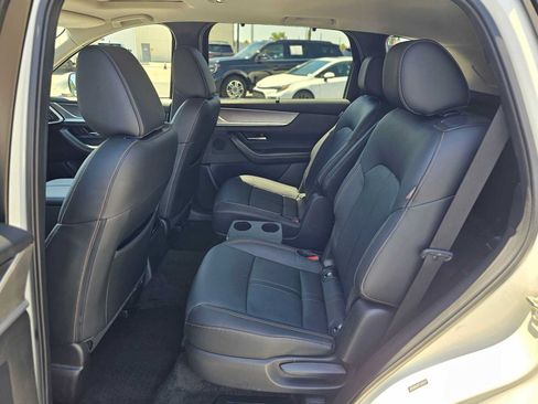 Used 2024 MAZDA CX-90 Plug-In Hybrid w/ Preferred AWD/4WD image 13