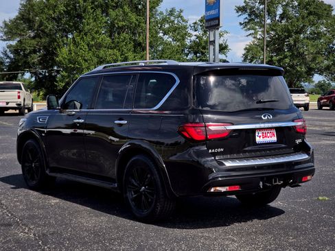 Used 2018 INFINITI QX80 2WD w/ Driver Assistance Package image 6