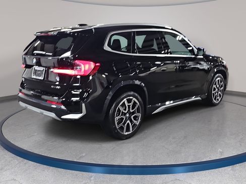 New 2026 BMW X1 xDrive28i w/ Technology Package image 5