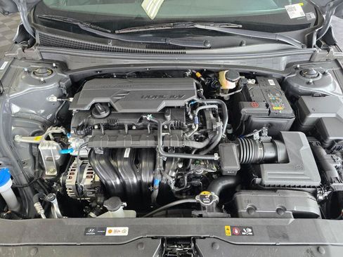 New 2026 Hyundai Elantra SEL Sport Premium FWD image 11
