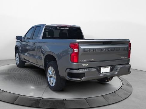 Used 2021 Chevrolet Silverado 1500 Custom RWD image 3