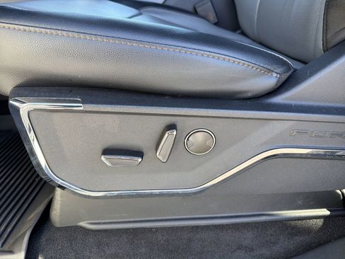 Used 2023 Ford F150 Lightning Lariat w/ Equipment Group 511A High image 20