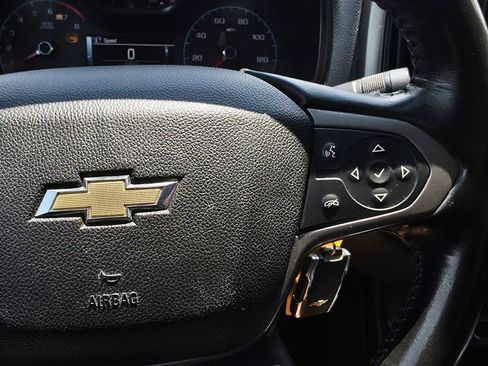 Used 2016 Chevrolet Colorado Z71 AWD/4WD image 30
