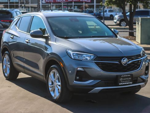 Used 2022 Buick Encore GX Preferred w/ Cold Weather Comfort Package image 3