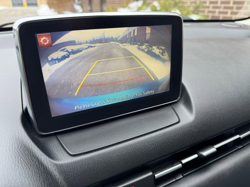 Used 2018 Toyota Yaris iA image 17