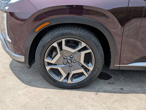 Used 2023 Hyundai Palisade SEL w/ Premium Package AWD/4WD image 9