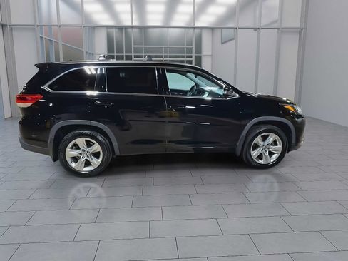 Used 2019 Toyota Highlander Limited AWD/4WD image 9
