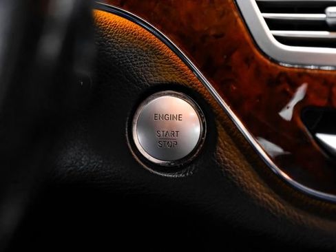 Used 2009 Mercedes-Benz S 550 S 550 image 27