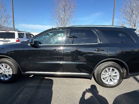 Used 2023 Dodge Durango SXT image 7