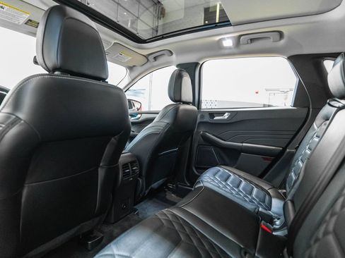Used 2024 Ford Escape SE w/ PHEV Premium Package FWD image 14