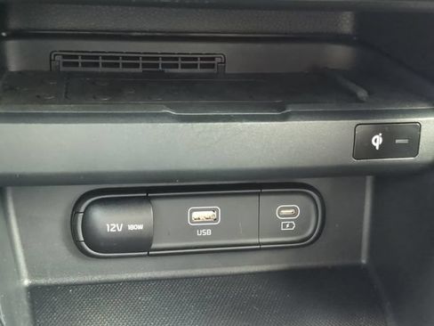 Used 2024 Kia Seltos EX FWD image 25