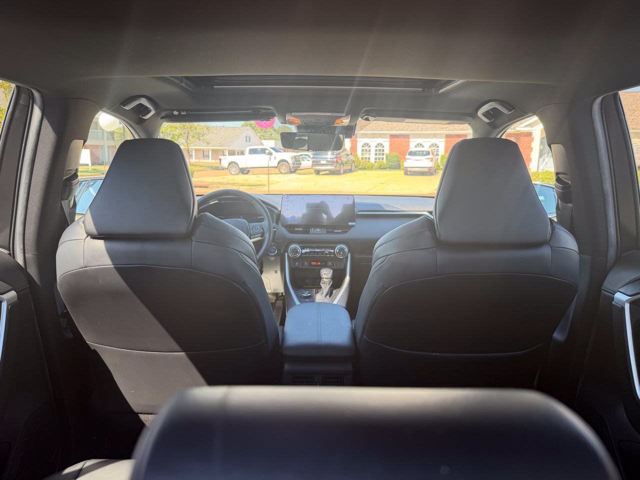 Used 2021 Toyota RAV4 XSE AWD/4WD image 24
