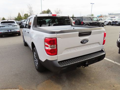 New 2026 Ford Maverick XLT w/ XLT Luxury Package AWD/4WD image 6