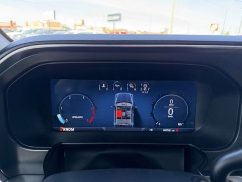 Used 2025 Ford F250 Platinum AWD/4WD image 26
