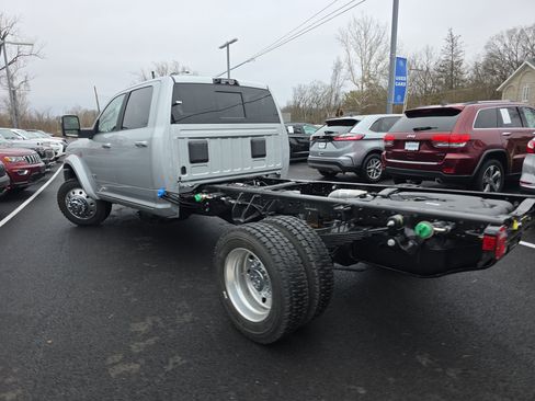 New 2026 RAM 5500 Laramie w/ Laramie Trim Package image 22
