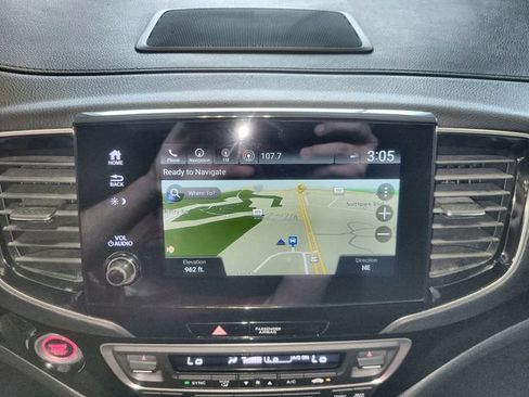 Used 2022 Honda Passport Elite image 18