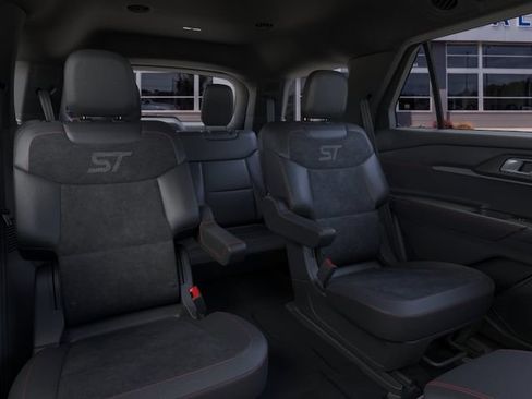 Used 2026 Ford Explorer ST AWD/4WD image 11