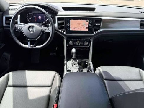 Used 2019 Volkswagen Atlas SEL AWD/4WD image 18