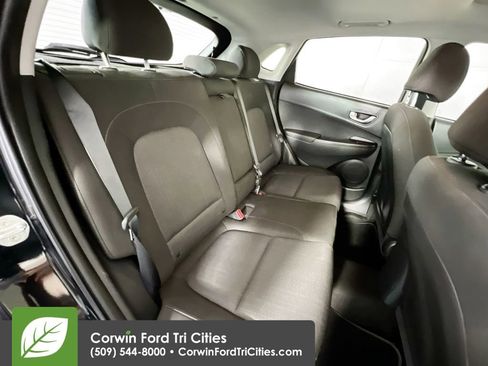 Used 2022 Hyundai Kona SEL w/ Convenience Package AWD/4WD image 17