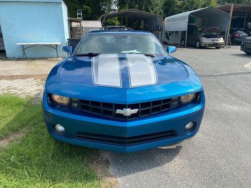 Used 2010 Chevrolet Camaro LT RWD image 3