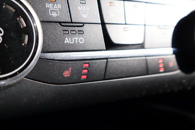 Used 2020 Ford Escape SE Sport AWD/4WD image 26
