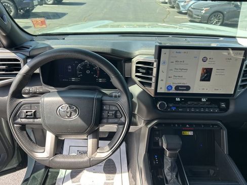 Used 2025 Toyota Tundra Limited image 5