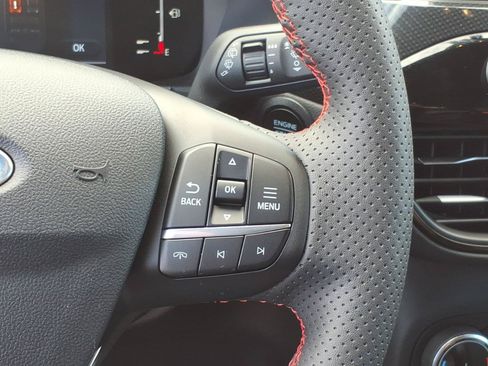 Used 2023 Ford Escape ST-Line Select AWD/4WD image 22