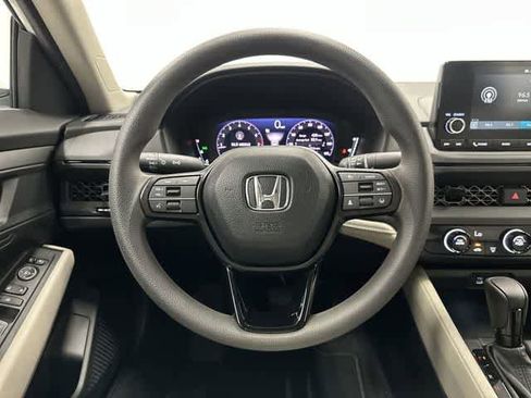 Certified 2025 Honda Accord LX image 15